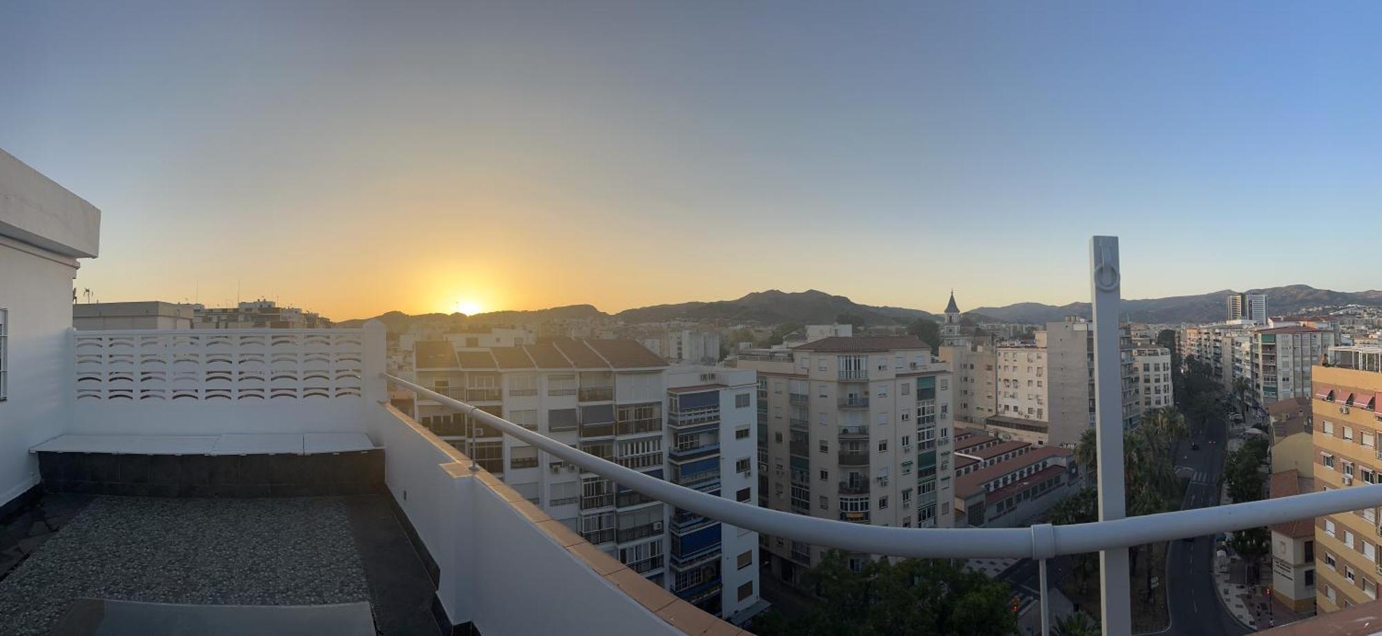 Atico Plaza Bailen Malaga Centro Apartman Kültér fotó