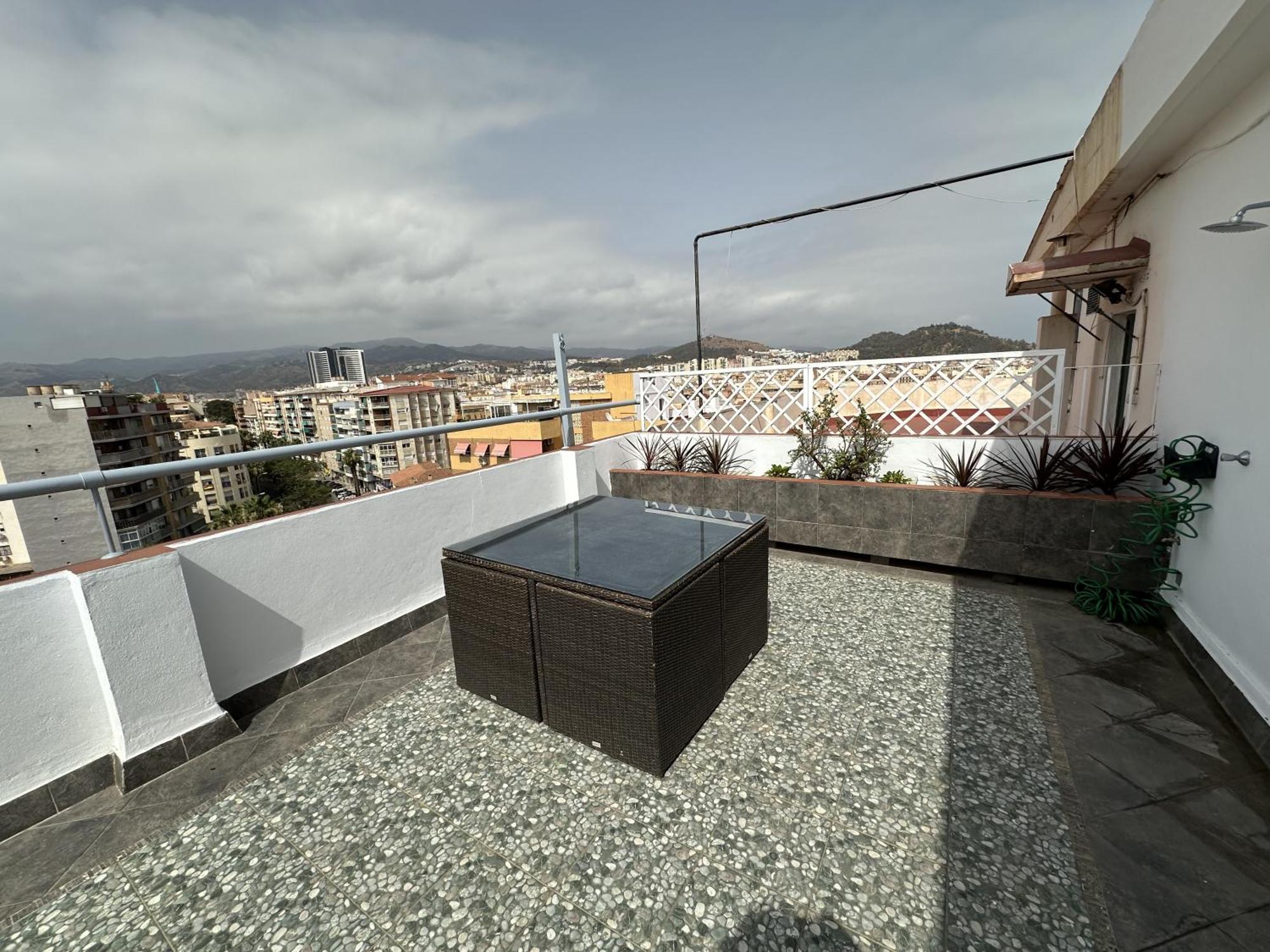 Atico Plaza Bailen Malaga Centro Apartman Kültér fotó